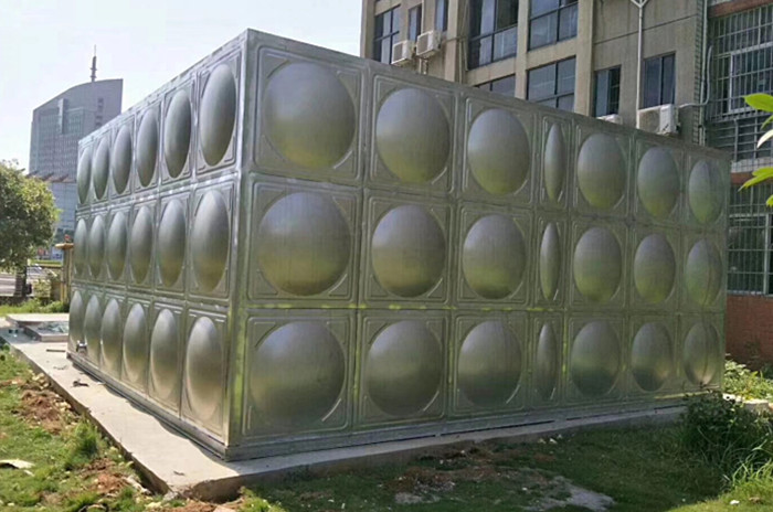 不銹鋼水箱真的不會(huì)生銹嗎？